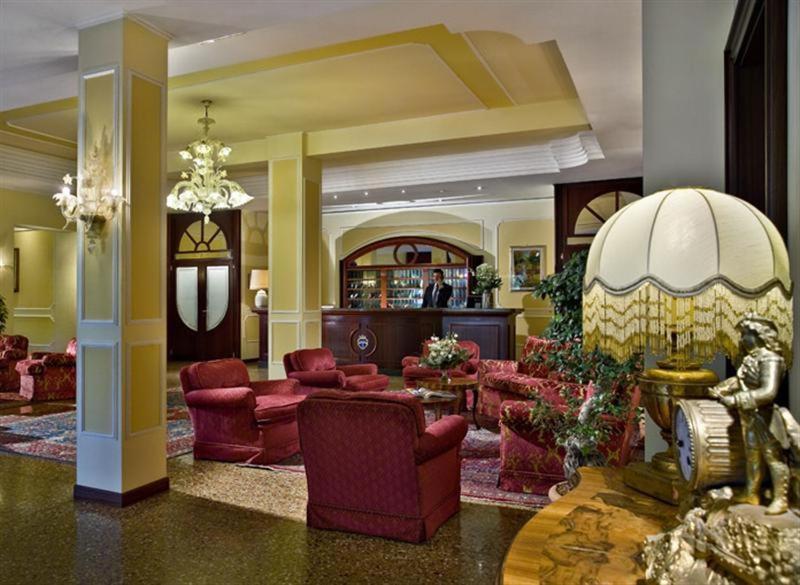 Hotel Terme Salus أبانو تيرمي المظهر الخارجي الصورة